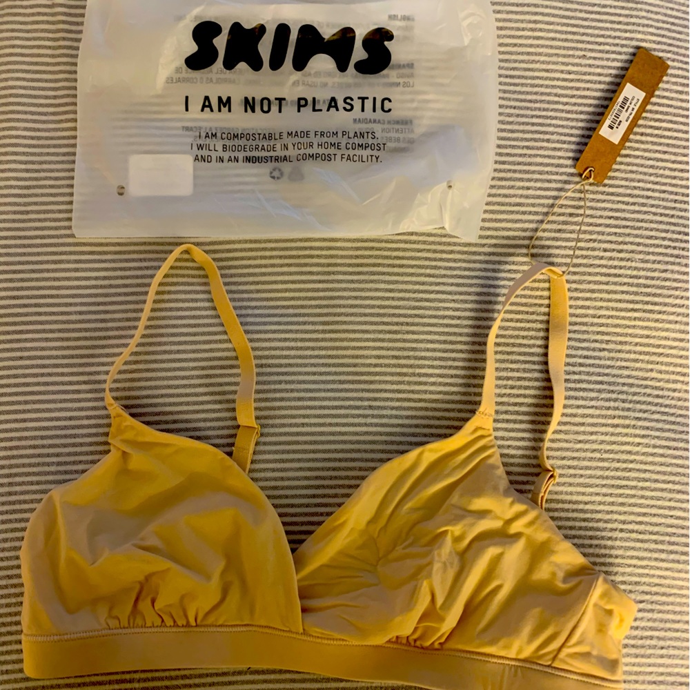 Skims Everybody Crossover Bralette